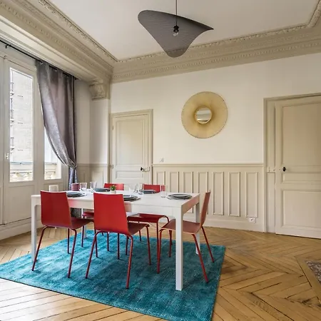 Cmg - Mozart 2 * Paris